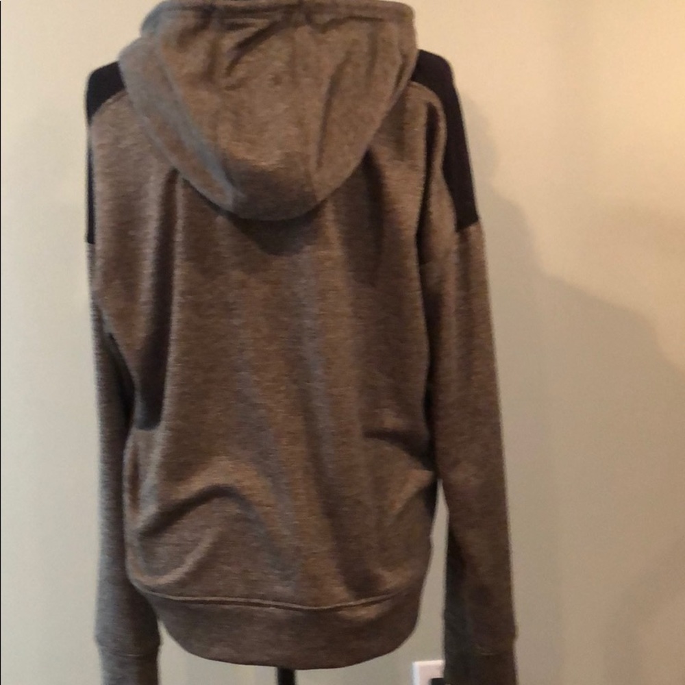 Sweatshirt - Picture 2 of 2